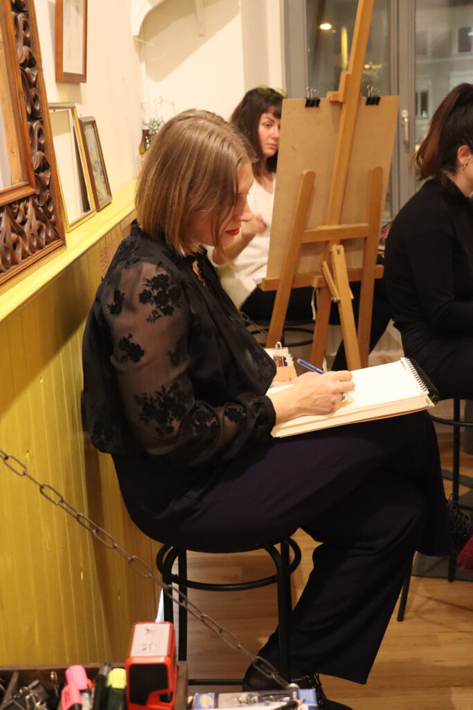 Life Drawing Salon - Laura Schindler
