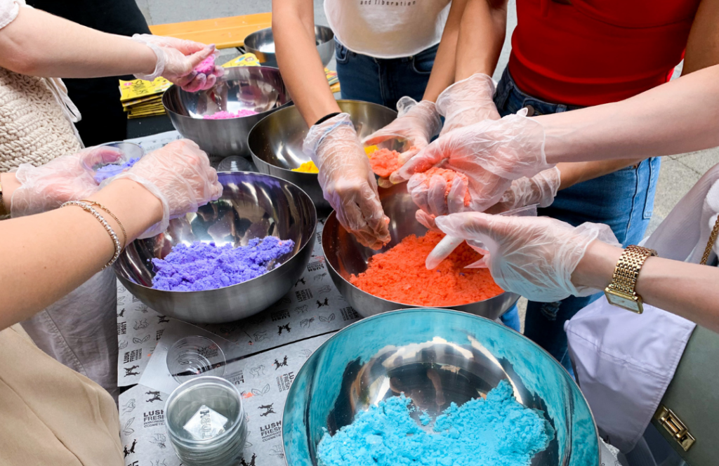 Badebomben herstellen mit Lush Cosmetics